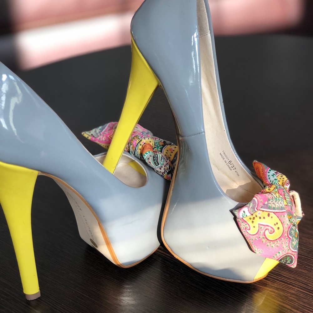 Stepping Out with Pizazz!